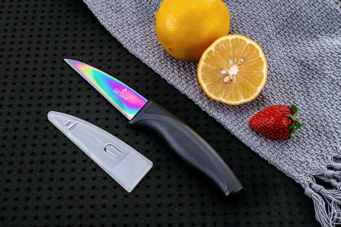 Kitchen Knife Set Kit | Black Handle, Black Magnetic Rack & Sharpener
